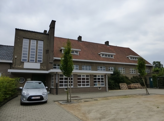 jongenschool.  jongensschool